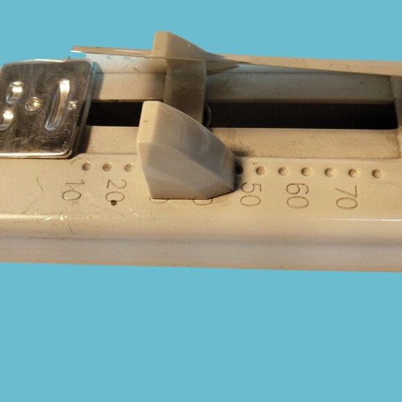 Swingline Model 390 Heavy Duty Stapler Office Industrial Adjustable Paper Guide - Picture 8 of 11